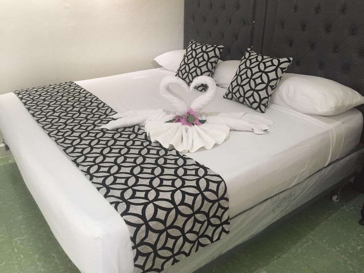 Arboleda Hostal Санто-Доминго Экстерьер фото