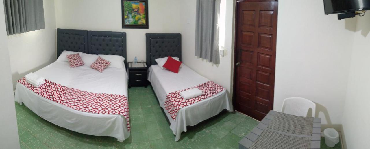 Arboleda Hostal Санто-Доминго Экстерьер фото